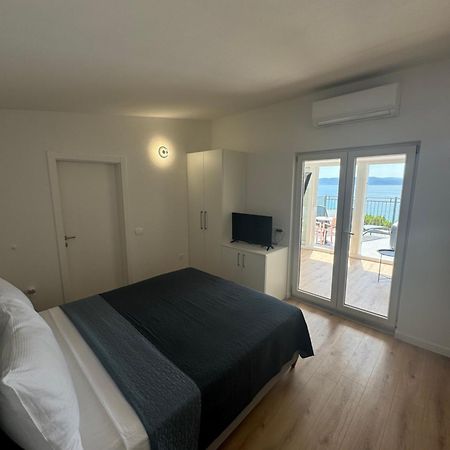 Villa Rozika Baška Voda Екстериор снимка