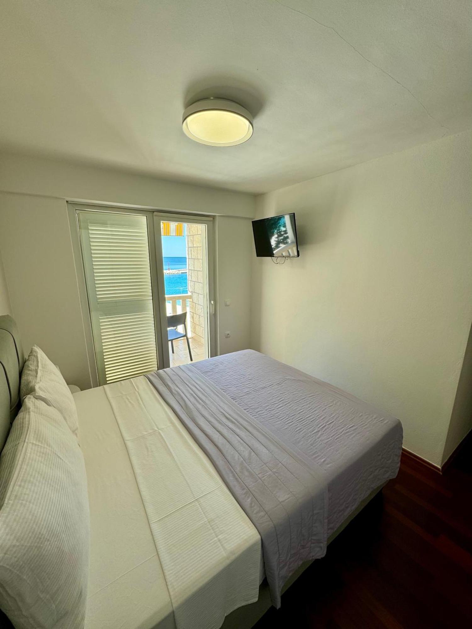 Villa Rozika Baška Voda Екстериор снимка
