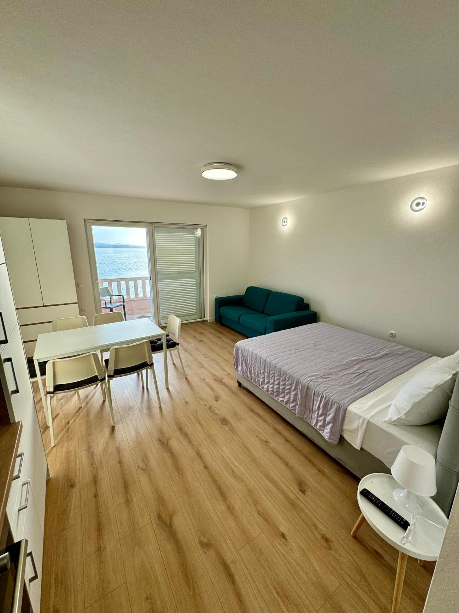 Villa Rozika Baška Voda Екстериор снимка