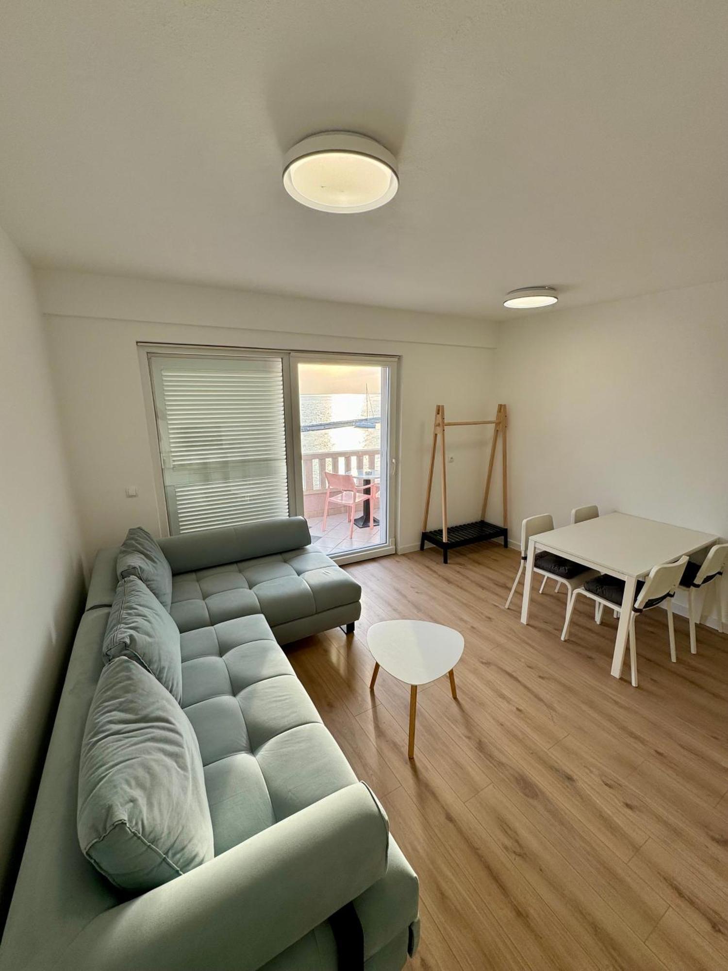 Villa Rozika Baška Voda Екстериор снимка