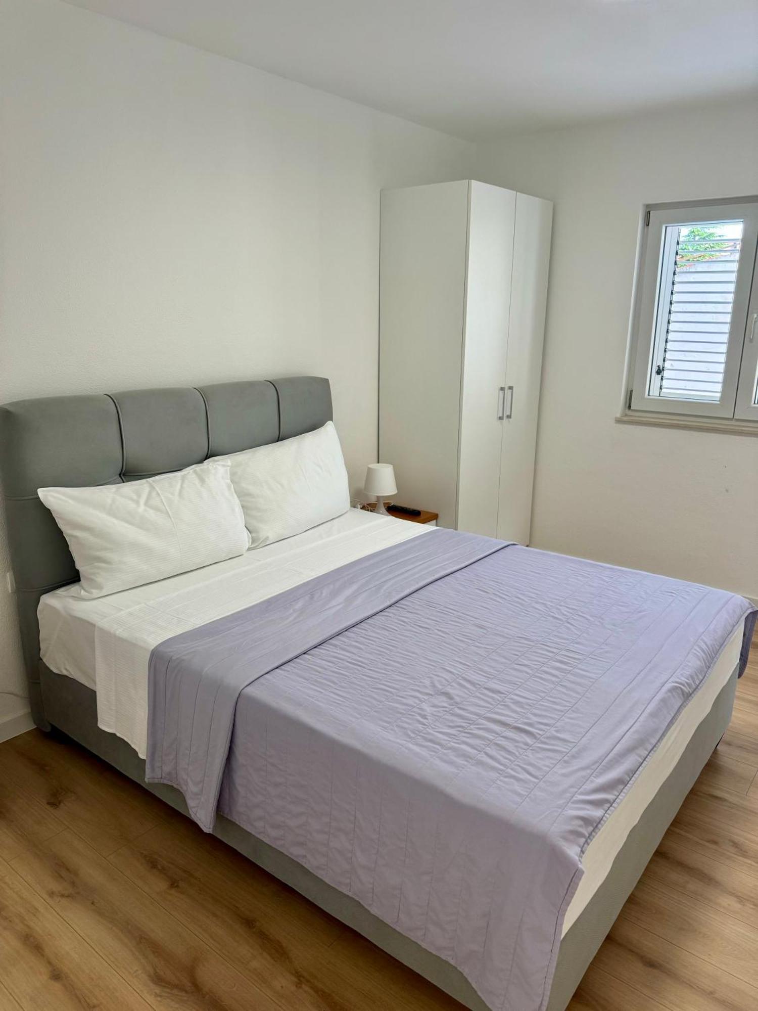 Villa Rozika Baška Voda Екстериор снимка