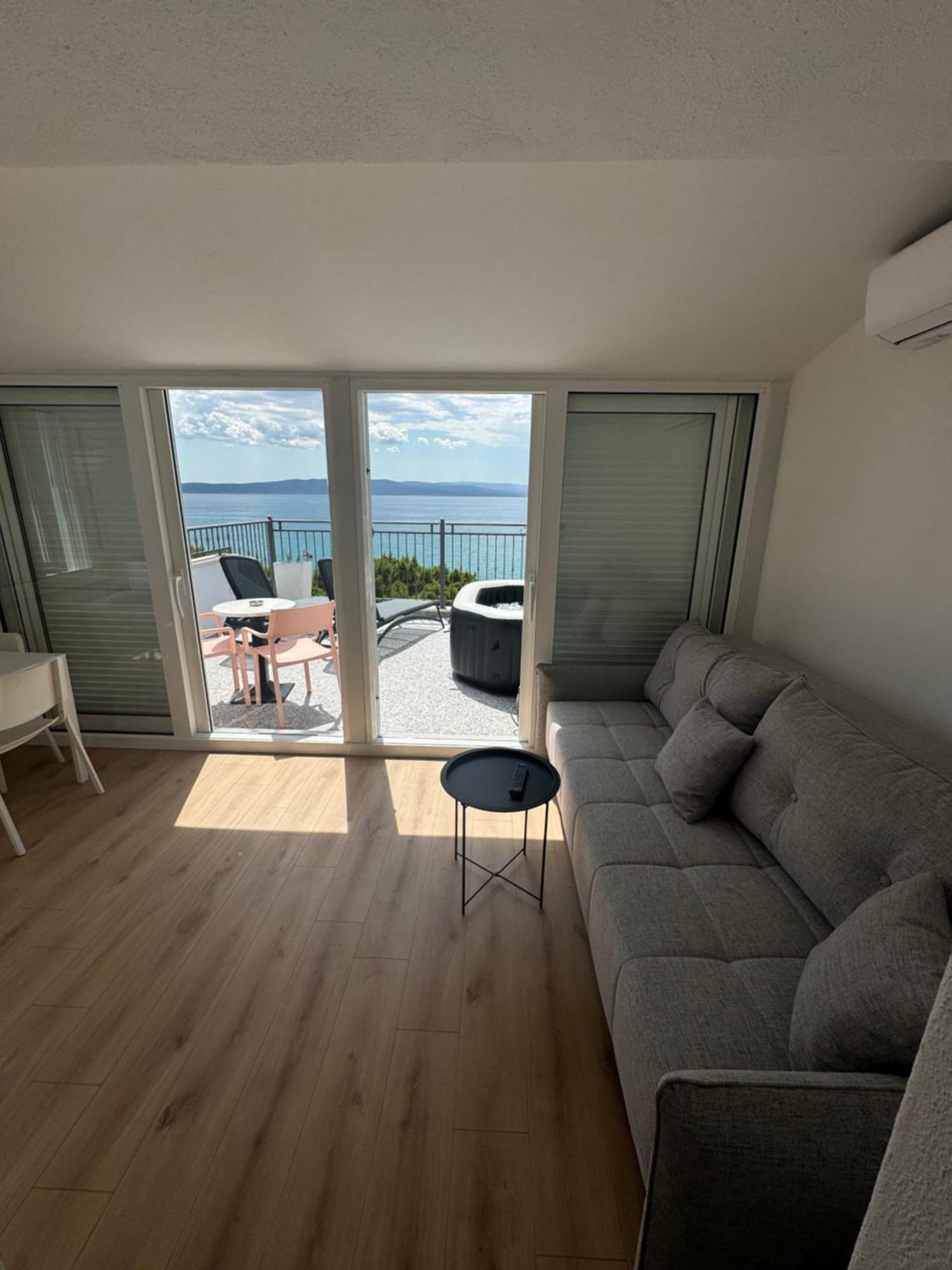 Villa Rozika Baška Voda Екстериор снимка