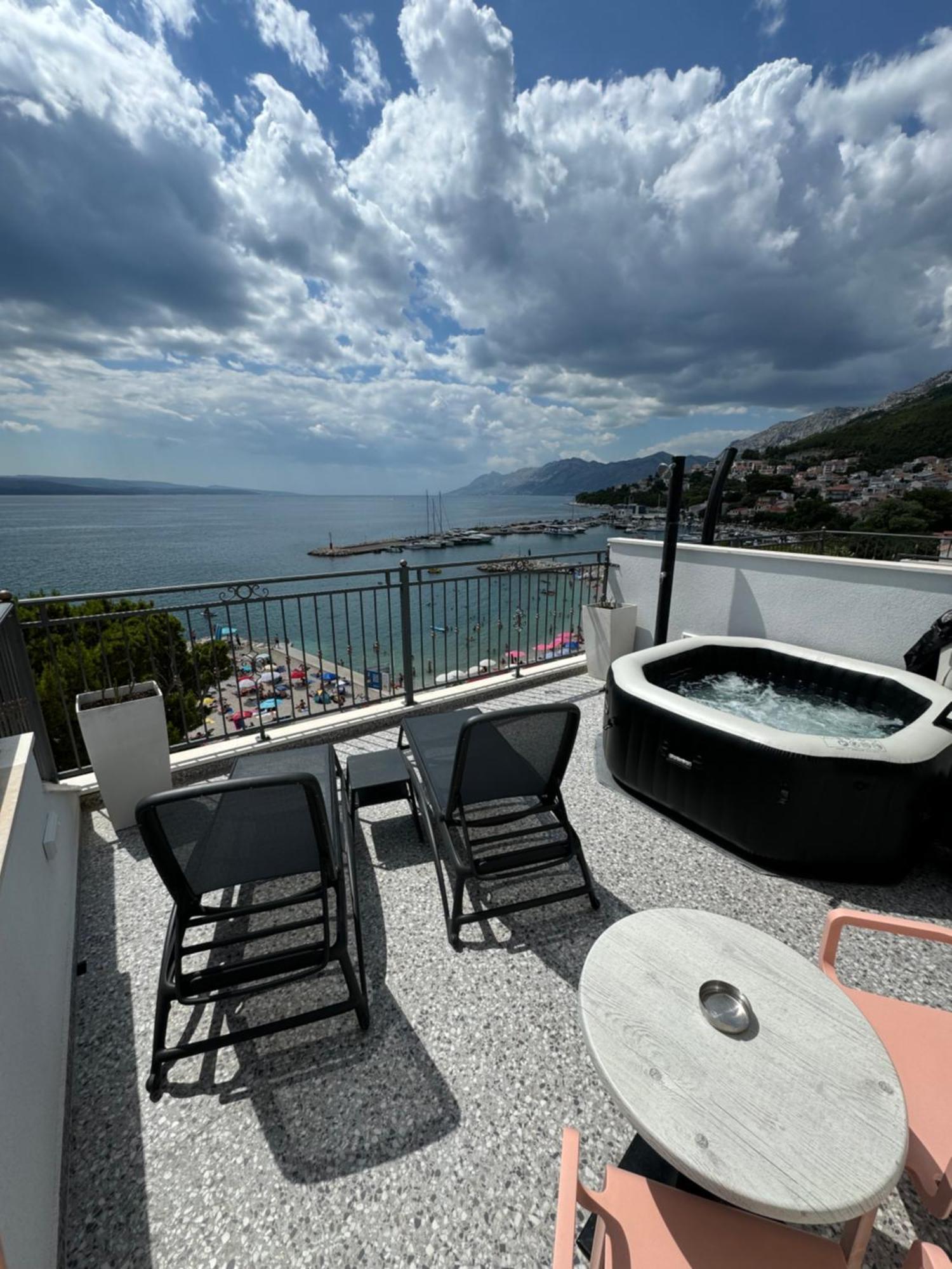 Villa Rozika Baška Voda Екстериор снимка